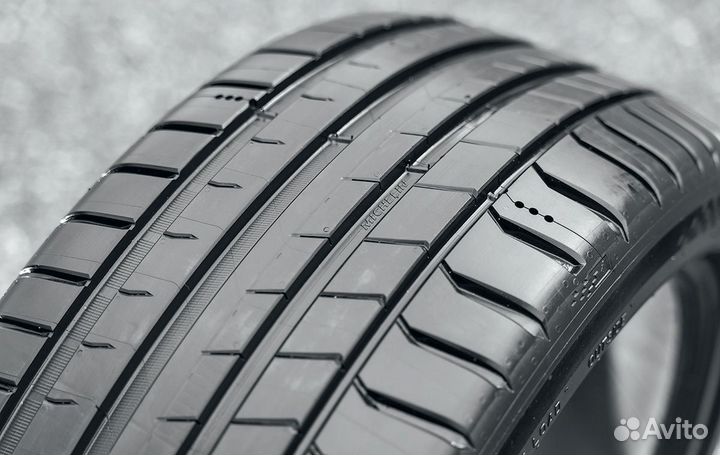 Michelin Pilot Sport 5 225/55 R17