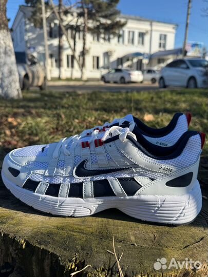 Кроссовки Nike P-6000 спортивные