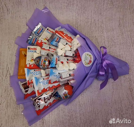 Букет из конфет Киндер. Сладкий подарок
