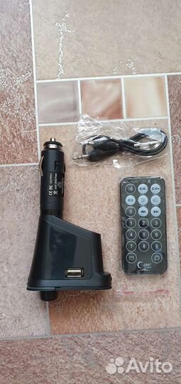 MP3 плеер + FM трансмиттер с дисплеем (Новый)