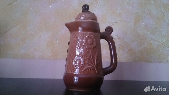 Чайник-кувшинчик фарфоровый с крышкой