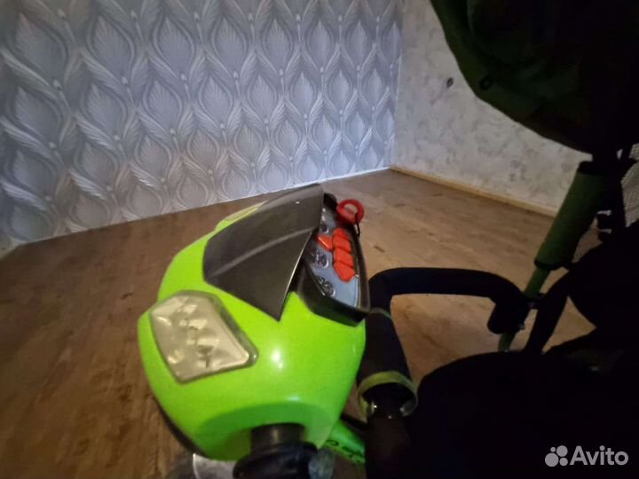 Трёхколёсный велосипед