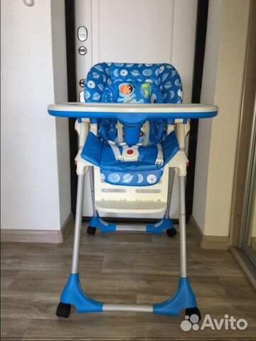 Продам стульчик для кормления Chicco