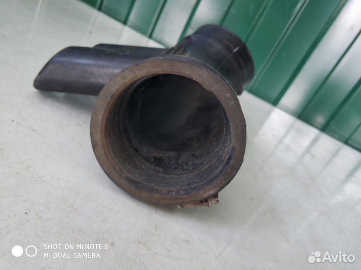 Патрубок воздушного фильтра Volvo S60 V60 B4164T