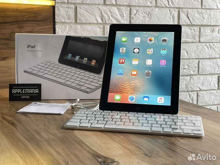 iPad 2 cellular 64gb + клавиатура новая