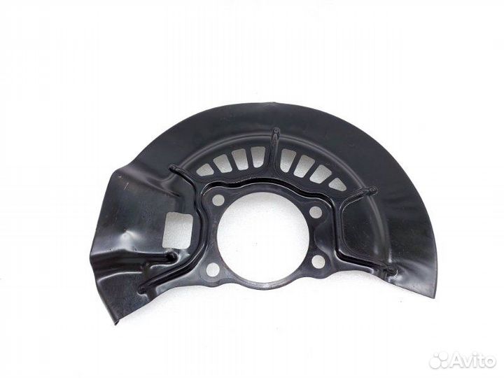 Пыльник тормозного диска передний правый Toyota