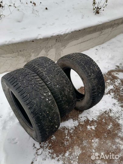 Pirelli Ice Zero 245/65 R17