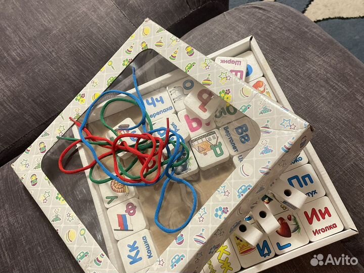 Шнуровка Alatoys деревянная азбука/ набор кубиков