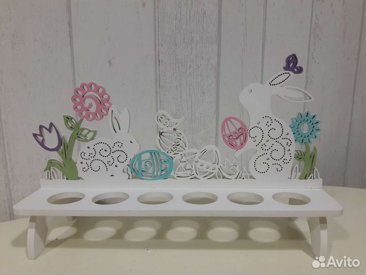 Пасхальная подставка для яиц