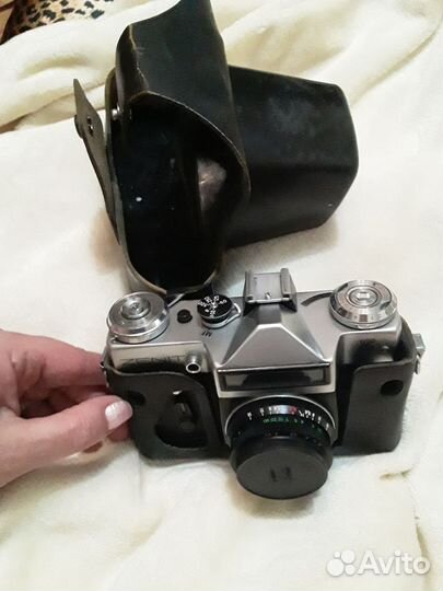 Плёночный фотоаппарат зенит Е СССР