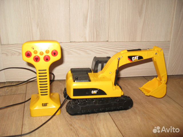 Экскаватор на радиоуправлении китайск TOY state