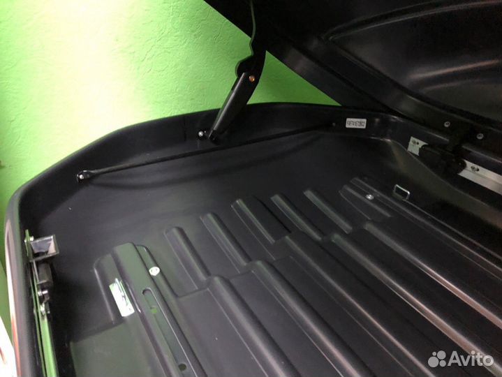 Автобокс Koffer A-430 белый глянец