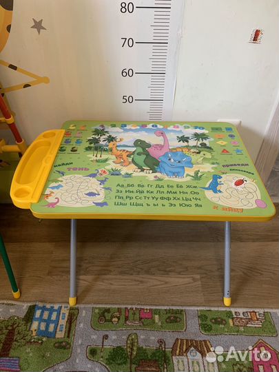 Детский столик