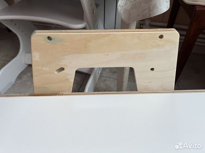 Детский столик