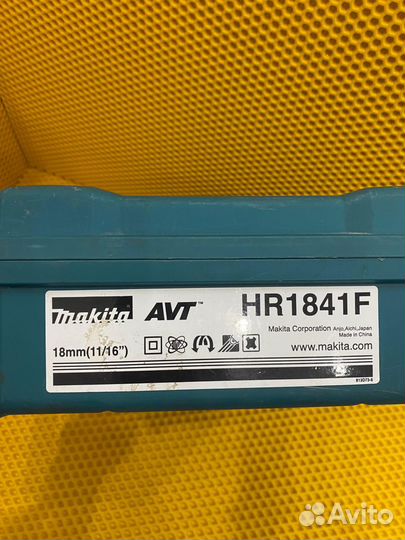 Перфоратор Makita HR1841F