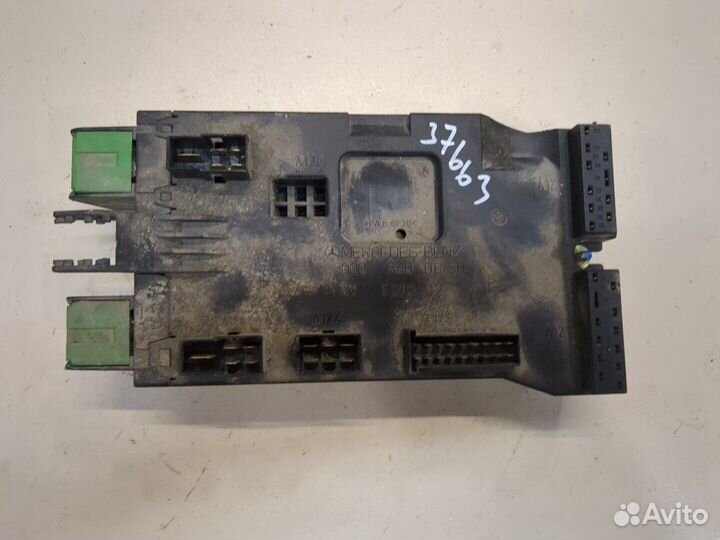 Блок предохранителей Volkswagen LT 28-46, 2001