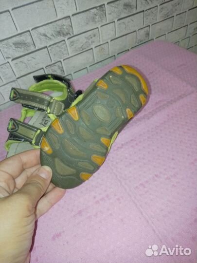 Сандалии детские
