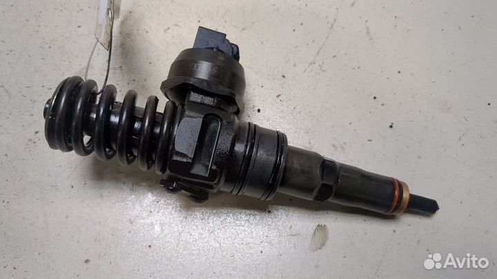 Форсунка топливная Skoda Fabia, 2009