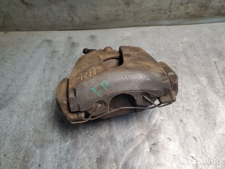 Ford Focus 2 Суппорт передний правый