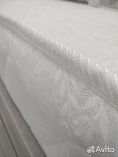 Матрас 180х200 Комби (разная жесткость сторон)