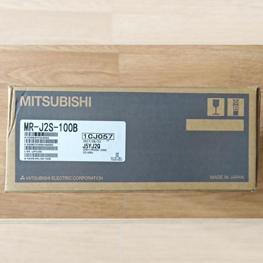 [MR-J2S-100B] Сервоусилитель Mitsubishi Mr-J2s-100b