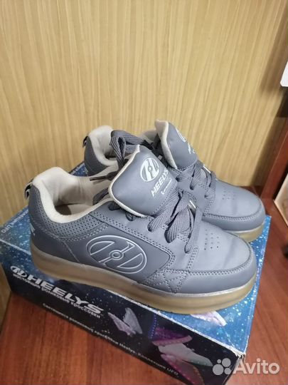 Кроссовки для мальчика