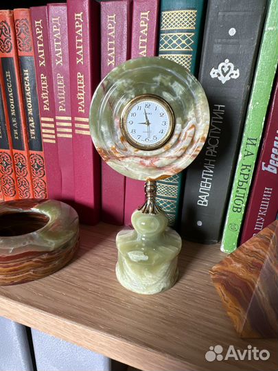 Набор для стола руководителя из оникса