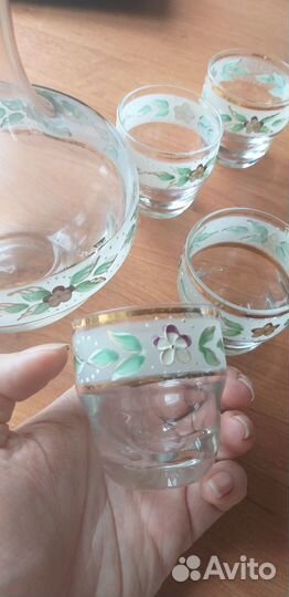 Графин с рюмками