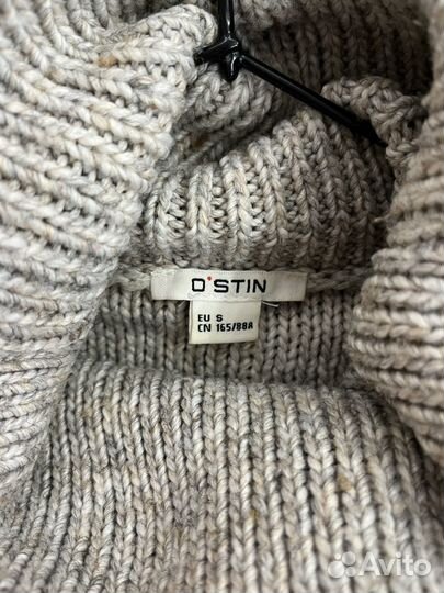 Свитер женский