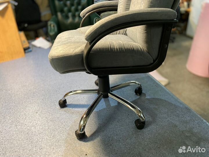 Компьютерное кресло