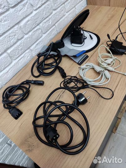 Кабели зарядки кейс для дисков