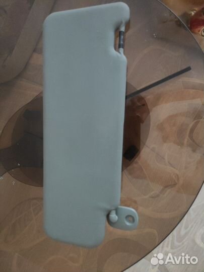 Козырек солнцезащитный