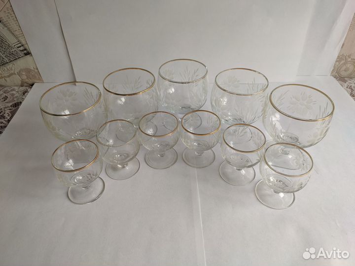 Бокалы и рюмки со цветочком