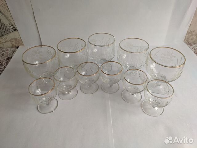 Бокалы и рюмки со цветочком