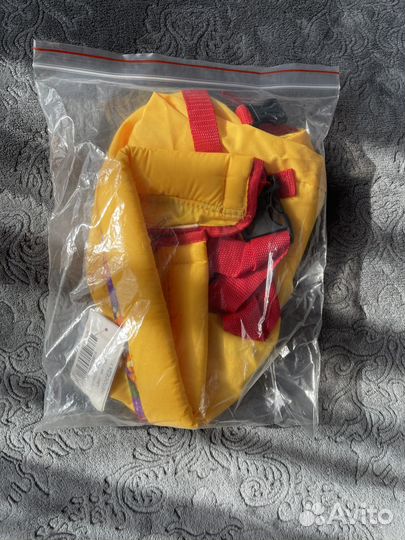 Детское сидение. дорожный стульчик