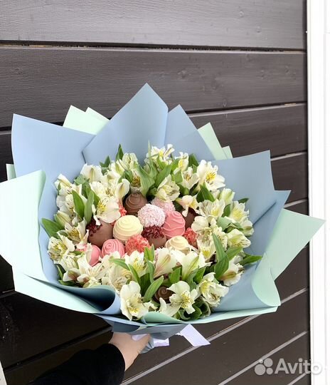 Клубника в шоколаде, Букеты из клубники