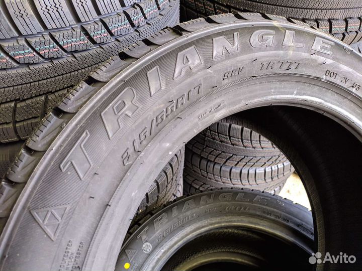 Triangle TR777 215/55 R17 99V