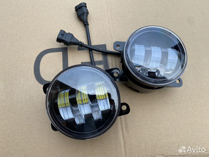 Противотуманные фары LED LADA Vesta 5линз желт/бел