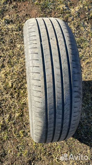 Продам летнюю резину