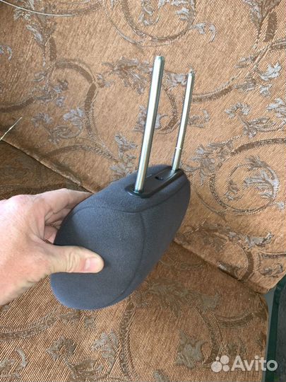 Подголовник задний Мицубиси Лансер 9