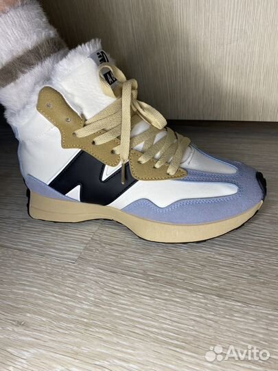 Кроссовки зимние женские