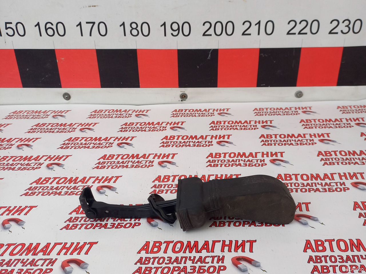 Ограничитель двери передней правой Ауди А6 С7 рест