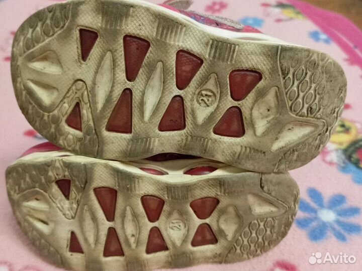 Кросовки для девочки 21 размер