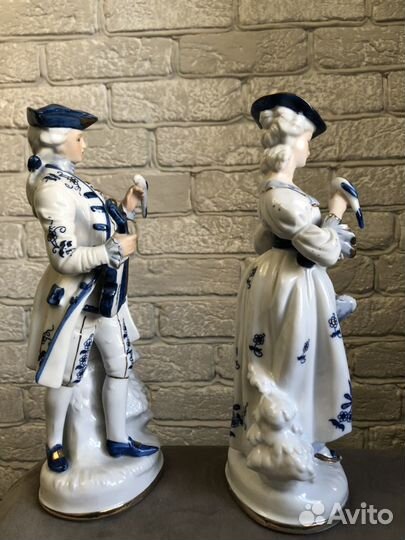 Статуэтка из лиможского фарфора