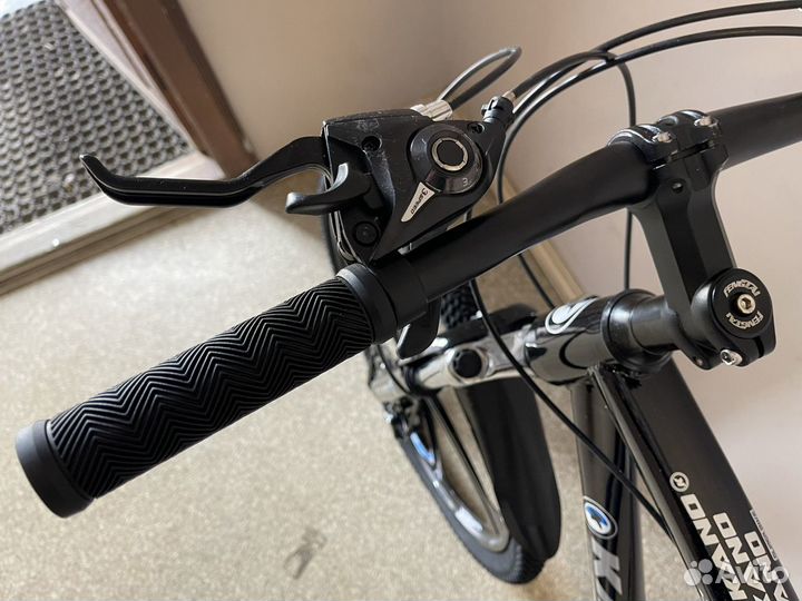 Велосипед на литых дисках