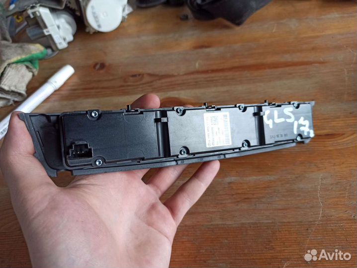 Блок кнопок Mercedes GLS GL GLE 166 X166 W166