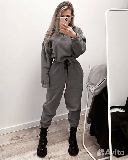 Женский спортивный костюм двухсторонний флис