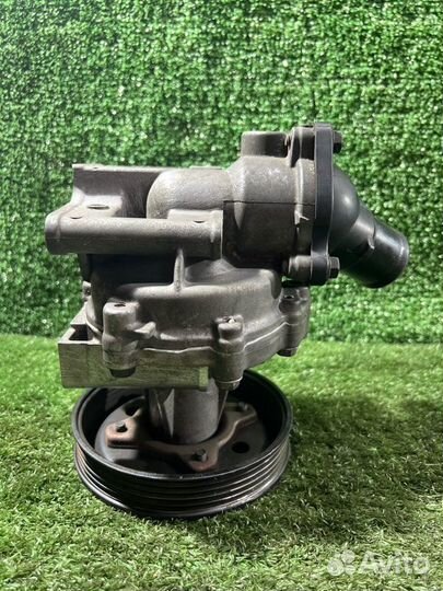 Помпа Suzuki Escudo TL52W J20A 2003