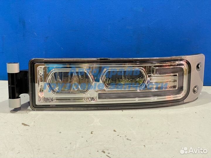 Фара противотуманная левая howo T5G и sitrak C7H