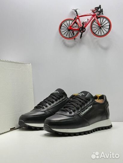 Кроссовки мужские кожаные dior